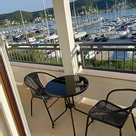 Bojana Rab Apartmán