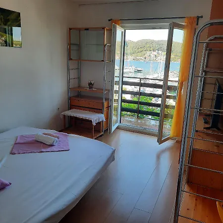Bojana Rab Apartment